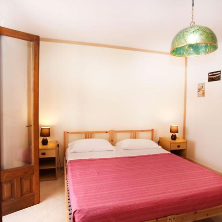 Bed and Breakfast Taormina Bed And Beercraft Екстер'єр фото