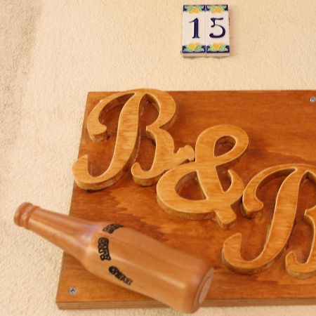 Bed and Breakfast Taormina Bed And Beercraft Екстер'єр фото